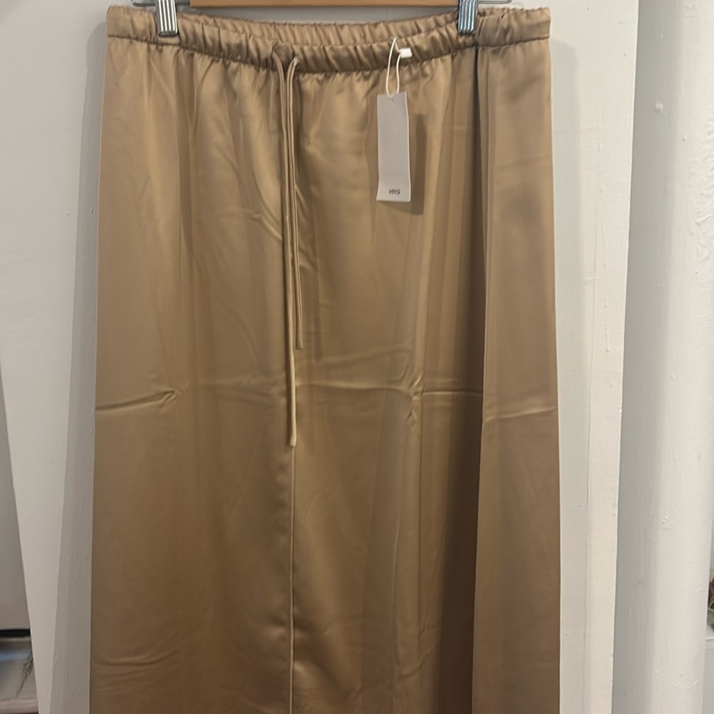 Mango Beige Women's Silky Skirt *NWT* - Picture 4 of 8